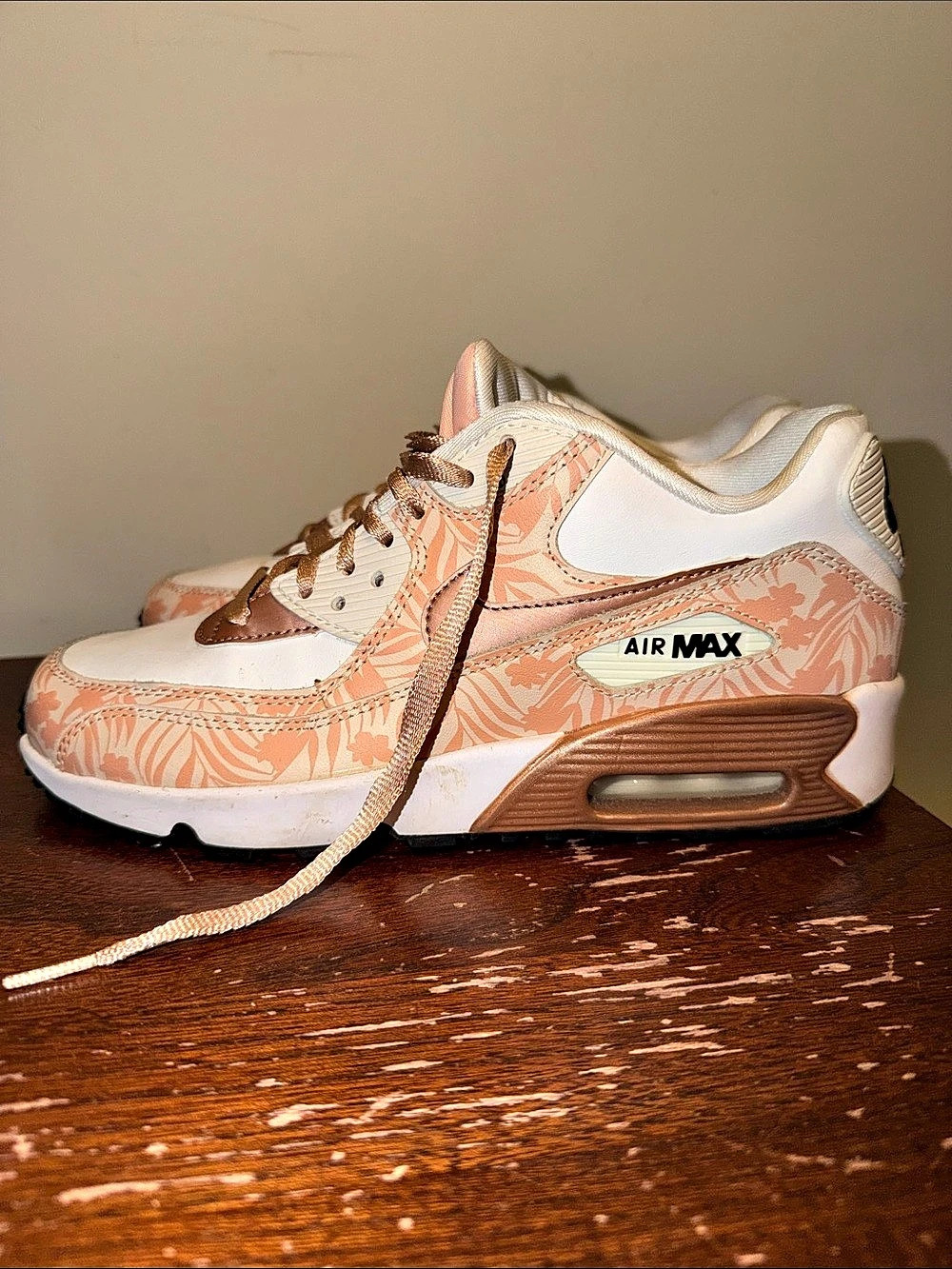 Nike Air Max 90 Floral Sneakers in White & Pink Like New